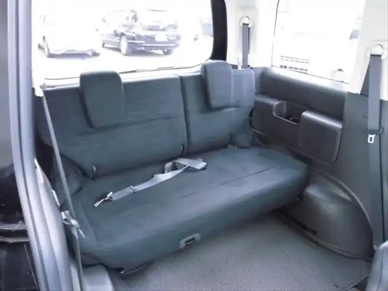 カタログ画像：ステップワゴン（STEPWAGON） Ｇ Ｅセレクション 助手席リフトアップシート車 2012年4月 DBA-RK1 2000cc クリスタルブラック・パール 内装