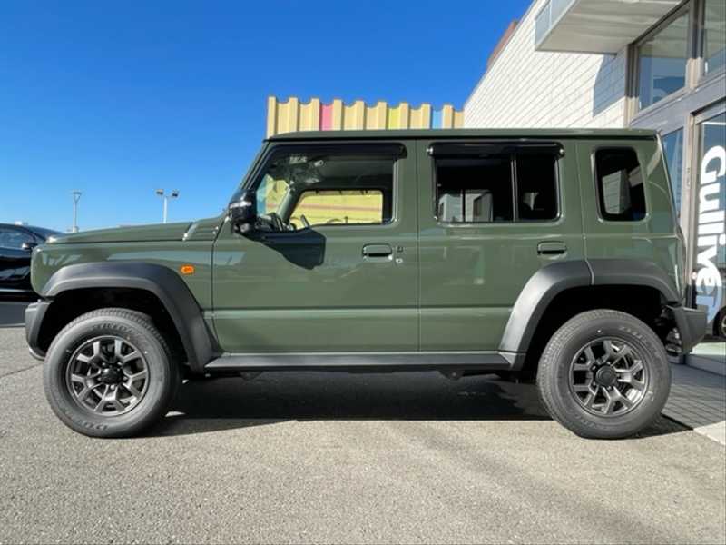 カタログ画像：ジムニーノマド（JIMNY NOMADE） ＦＣ 2025年4月 3BA-JC74W 1500cc ジャングルグリーン2 燃費13.6km / l 外装