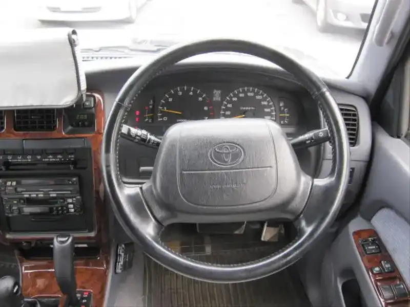 カタログ画像：ハイラックスサーフ（HILUX SURF） ＳＳＲ－Ｇ ワイドボデー 1997年8月 E-VZN185W 3400cc ダークブルーマイカメタリックトーニングＧ 燃費7.7km / l  内装