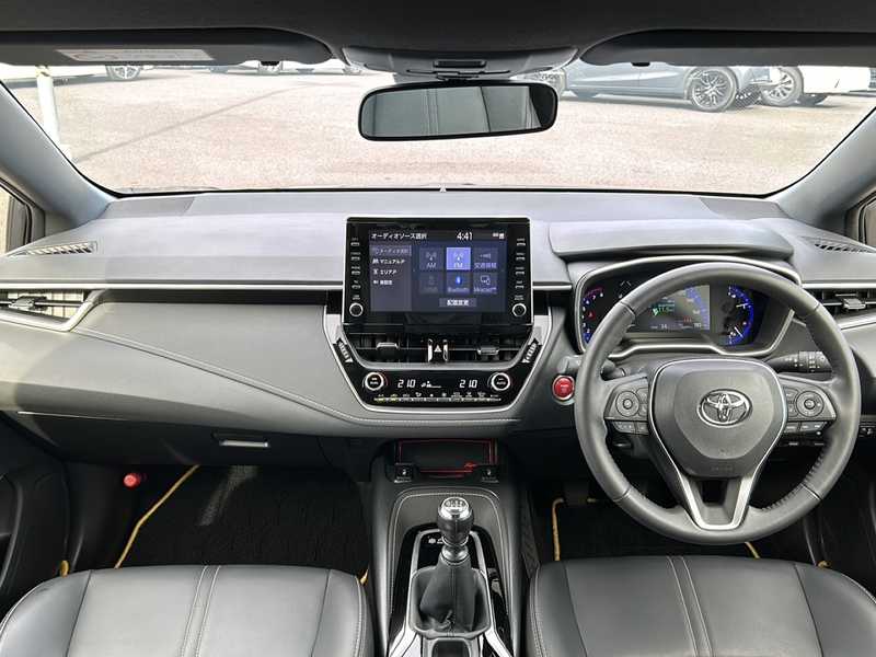 カタログ画像：カローラスポーツ（COROLLASPORT） Ｇ スタイルパッケージ 2020年6月 3BA-NRE210H 1200cc アティチュードブラックマイカ×グレーメタリック 燃費15.8km / l 内装