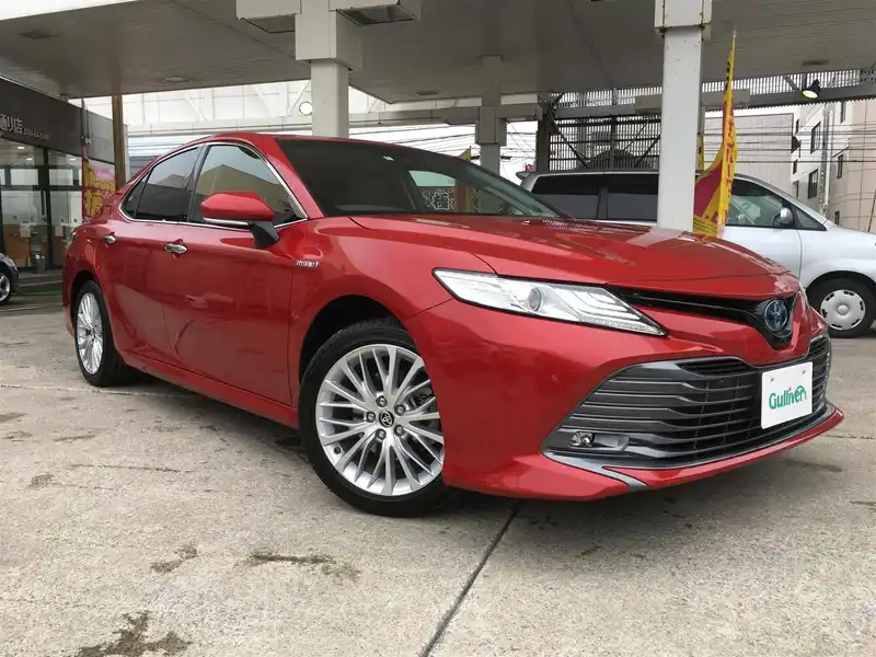 カタログ画像：カムリ（CAMRY） Ｇレザーパッケージ 2020年8月 6AA-AXVH75 2500cc エモーショナルレッドⅡ 燃費21.6km / l メイン