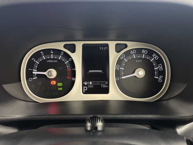 カタログ画像：ムーヴキャンバス（MOVE CANBUS） セオリーＧ 2025年6月 5BA-LA850S 660cc サンドベージュメタリック 燃費22.9km / l 内装