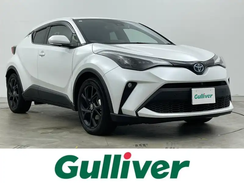 1/24　Toyota　C-HR　G（2017）　ホワイトパール 1/24 Toyota C-HR G（2017） ホワイトパール 1/24 Toyota C-HR G