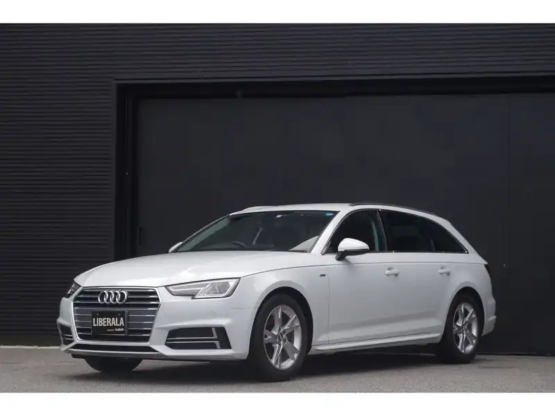 カタログ画像：Ａ４アバント（A4 AVANT） １．４ＴＦＳＩ １ｓｔエディション 2016年10月 ABA-8WCVN 1400cc グレイシアホワイトメタリック 燃費16.6km / l フロント