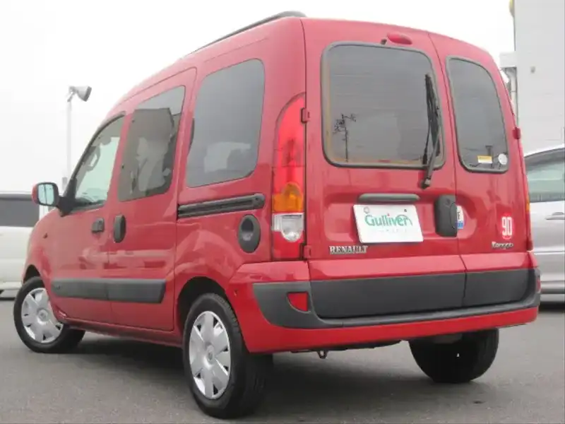 カタログ画像：カングー（KANGOO） １．６（ダブルバックドア） 2004年4月 GH-KCK4M 1600cc カルメン・レッドorスリーズ・レッドＭ バック