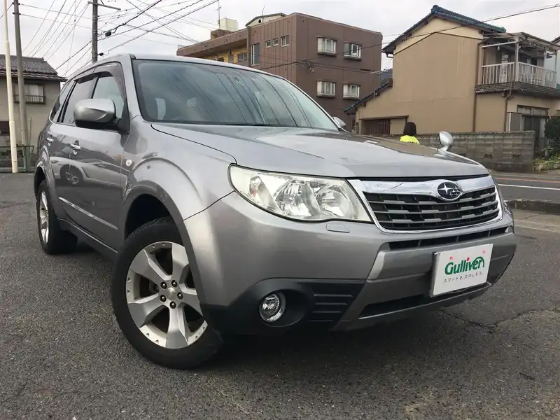 カタログ画像：フォレスター（FORESTER） スポーツリミテッド 2009年7月 DBA-SH5 2000cc スパークシルバー・メタリックorスティールシルバー・メタリック 燃費13.8km / l  メイン（その他）