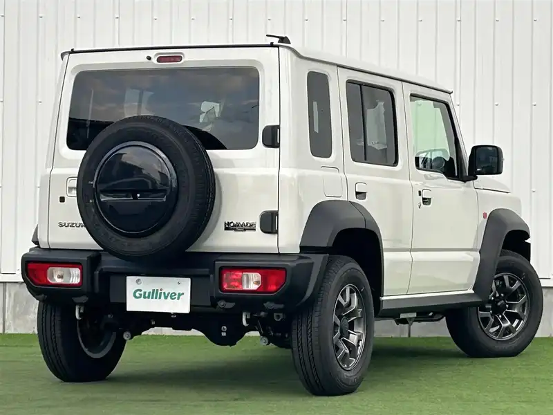 カタログ画像：ジムニー（JIMNY） ＸＧ 2025年11月 3BA-JB64W 660cc 燃費14.3km / l メイン