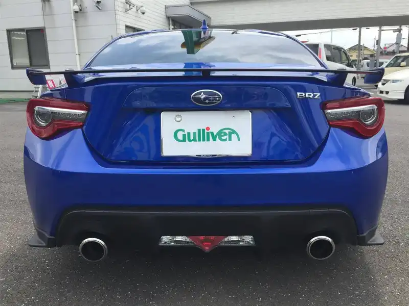 カタログ画像：ＢＲＺ（BRZ） ＧＴ 2019年4月 4BA-ZC6 2000cc ＷＲブルー・パール 燃費11.8km / l バック