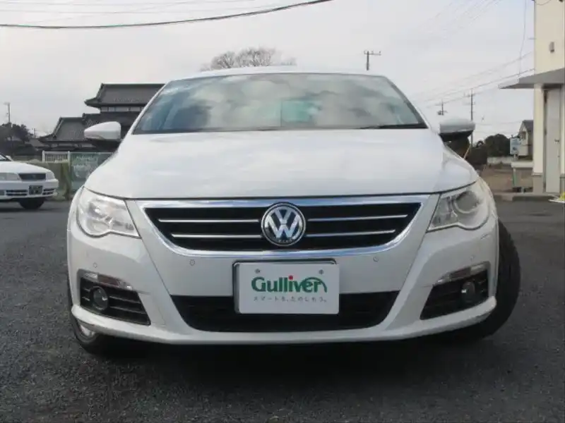 カタログ画像：パサートＣＣ（PASSAT CC） ２．０ＴＳＩ 2010年3月 ABA-3CCCZC 2000cc キャンディホワイト 燃費11.8km / l  フロント