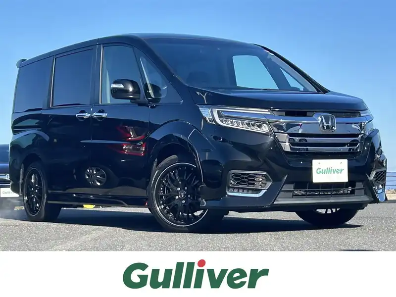 ステップワゴンスパーダ（ホンダ）の歴代モデル・グレード別カタログ情報｜中古車なら【グーネット】