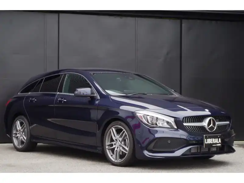 カタログ画像：ＣＬＡクラス シューティングブレーク（CLA-CLASS SHOOTING BRAKE） ＣＬＡ１８０ シューティングブレーク スポーツ 2016年8月 DBA-117942 1600cc コスモスブラック（Ｍ） 燃費16.2km / l メイン（その他）