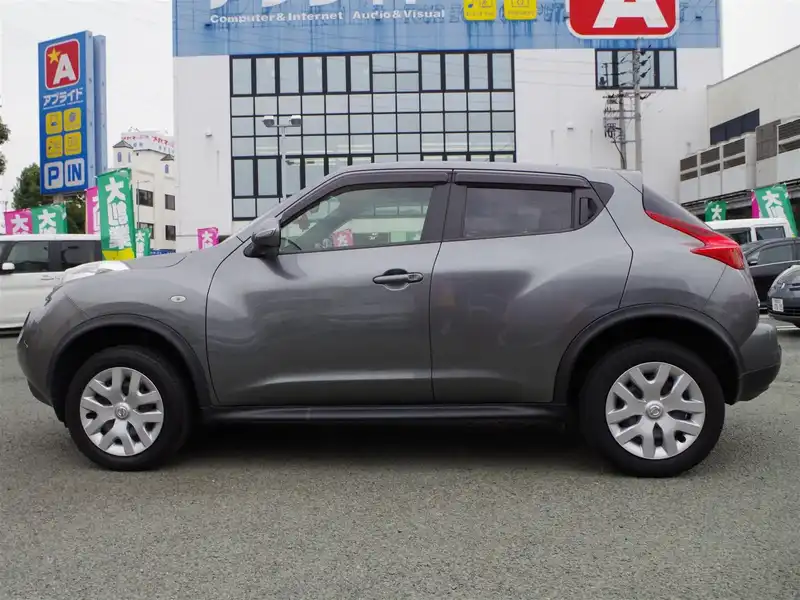 10084416 | カタログ画像：ジューク（JUKE） １５ＲＸ タイプＶ 2013年8月 DBA-YF15 1500cc ダークメタルグレー（Ｍ） 外装