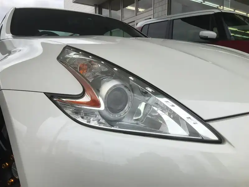 カタログ画像：フェアレディＺ（FAIRLADY Z） ベースグレード 2008年12月 CBA-Z34 3700cc ブリリアントホワイトパール（３Ｐ） 燃費9.8km / l  外装