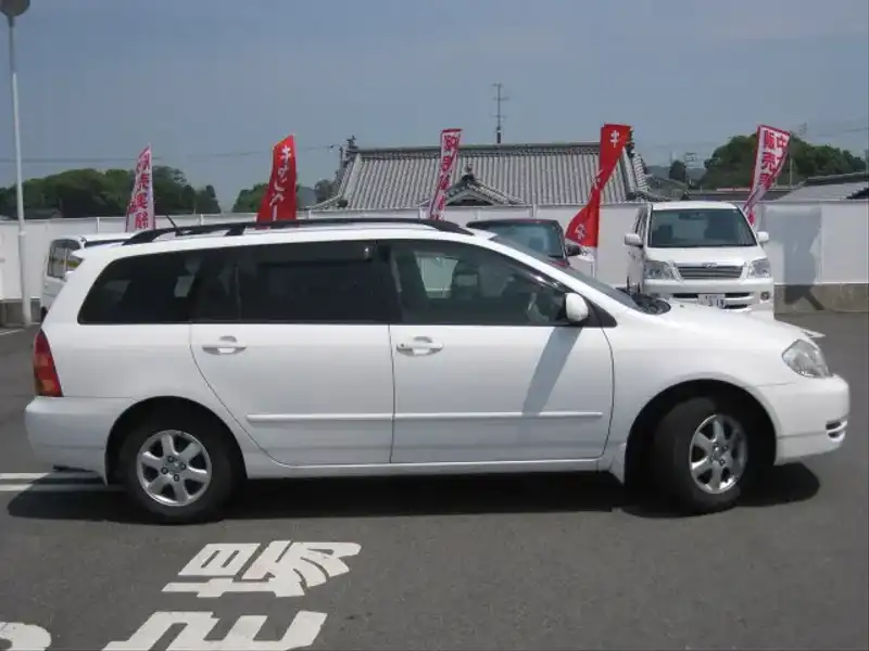 カタログ画像：カローラフィールダー（COROLLA FIELDER） Ｘ Ｇエディション 2004年2月 CBA-NZE124G 1500cc スーパーホワイトⅡ 燃費14.4km / l  外装