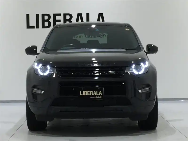 10105880 | カタログ画像：ディスカバリースポーツ（DISCOVERY SPORT） ＳＥ 2016年8月 CBA-LC2A 2000cc サントリーニ・ブラックorファラロン・ブラック フロント