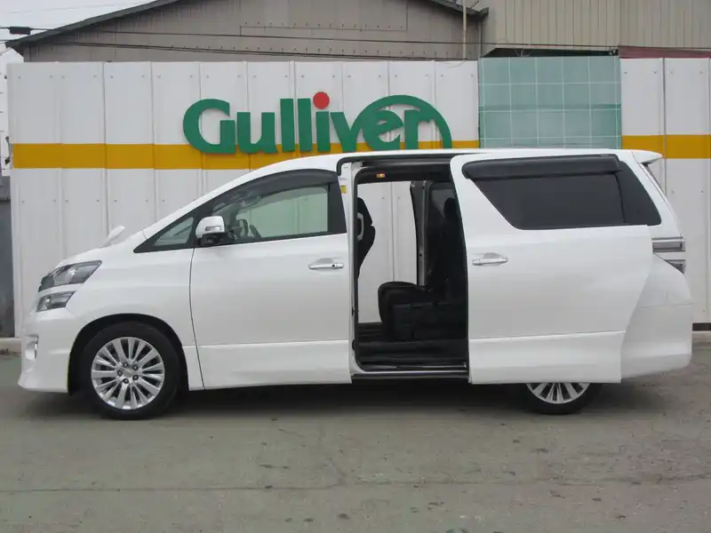 カタログ画像：ヴェルファイア（VELLFIRE） ３．５Ｚ 2011年11月 DBA-GGH20W 3500cc ホワイトパールクリスタルシャイン 燃費9.3km / l 外装