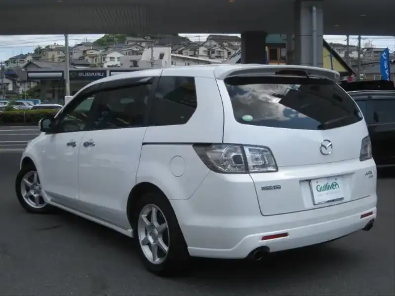 カタログ画像：ＭＰＶ（MPV） ２３Ｔ 2006年3月 DBA-LY3P 2300cc スノーフレイクホワイトパールマイカ 燃費10.2km / l  バック