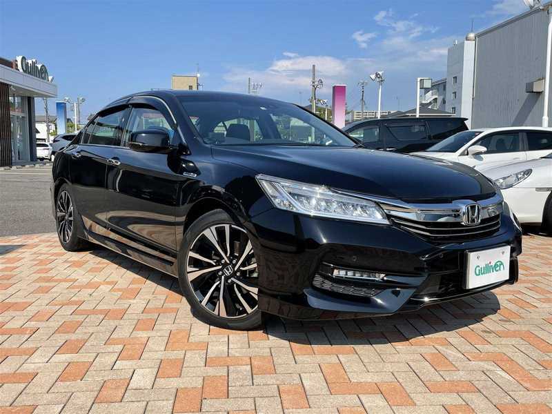 アコードハイブリッド ホンダ の中古車を検索 中古車のガリバー
