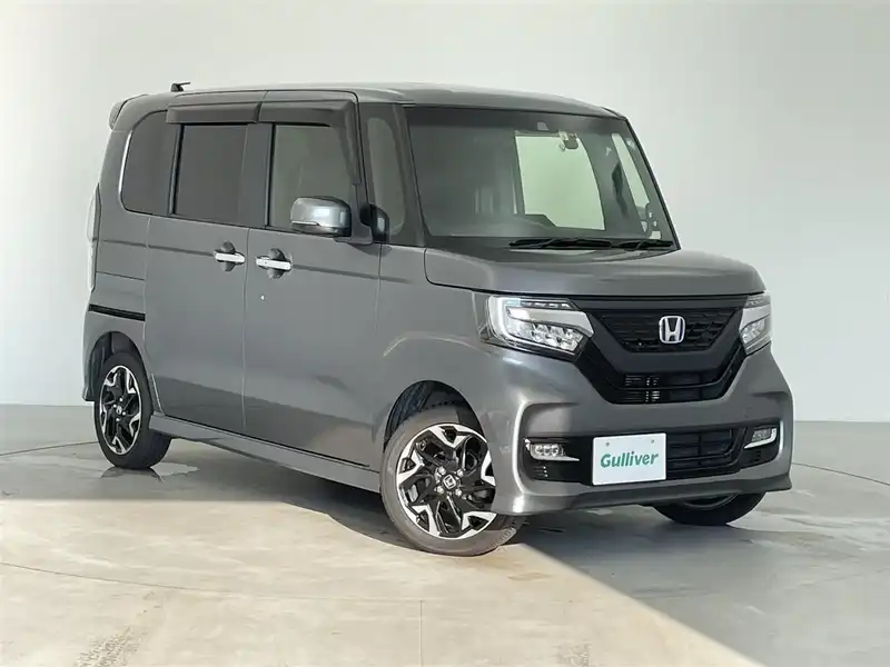 Ｎ－ＢＯＸカスタム（ホンダ）の2018年式（平成30年式）の中古車を検索｜【中古車のガリバー】