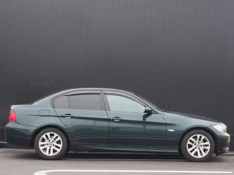 カタログ画像：３シリーズ（3 SERIES） ３２０ｉ ハイラインパッケージ 2005年9月 ABA-VA20 2000cc 燃費11.4km / l  外装