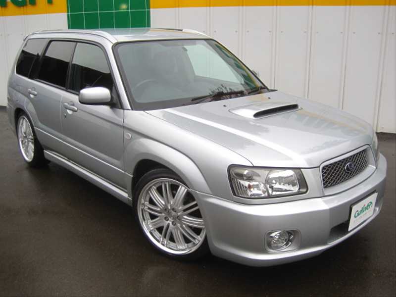 カタログ画像：フォレスター（FORESTER） クロススポーツ 2003年2月 TA-SG5 2000cc プレミアムシルバー・メタリック 燃費12.2km / l  メイン