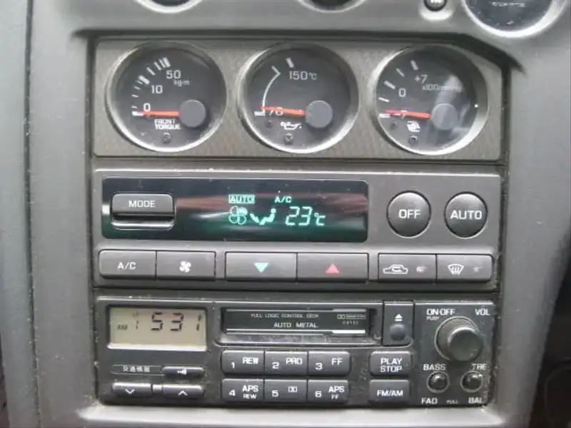 カタログ画像：スカイライン（SKYLINE） ＧＴ－Ｒ Ｖスペック 1996年1月 E-BCNR33 2600cc ホワイト 燃費8.1km / l  内装