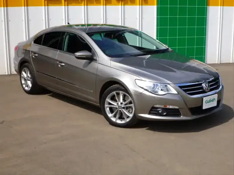 カタログ画像：パサートＣＣ（PASSAT CC） Ｖ６ ４モーション 2011年6月 ABA-3CBWSC 3600cc ライトブラウンメタリック 燃費10.2km / l  メイン