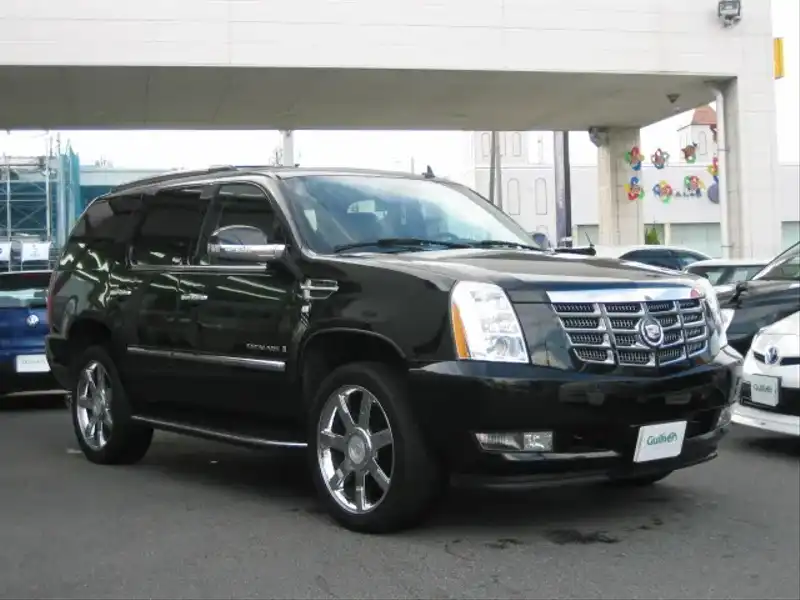 カタログ画像：キャデラックエスカレード（CADILLAC ESCALADE） ベースグレード 2010年2月 6200cc ブラック・レイヴン メイン（その他）