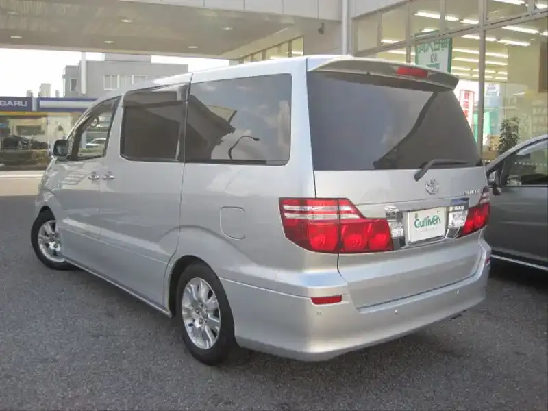 10027333 | カタログ画像：アルファードＶ（ALPHARD V） ＡＸ Ｌエディション サイドリフトアップシート装着車 2005年4月 DBA-ANH15W 2400cc シルバーメタリック バック