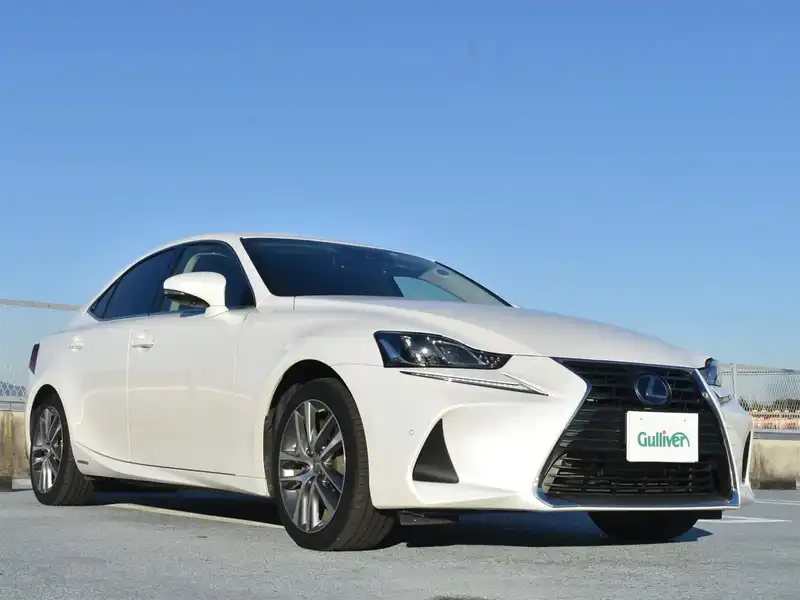レクサス・セダンの中古車を検索｜【中古車のガリバー】（2ページ）