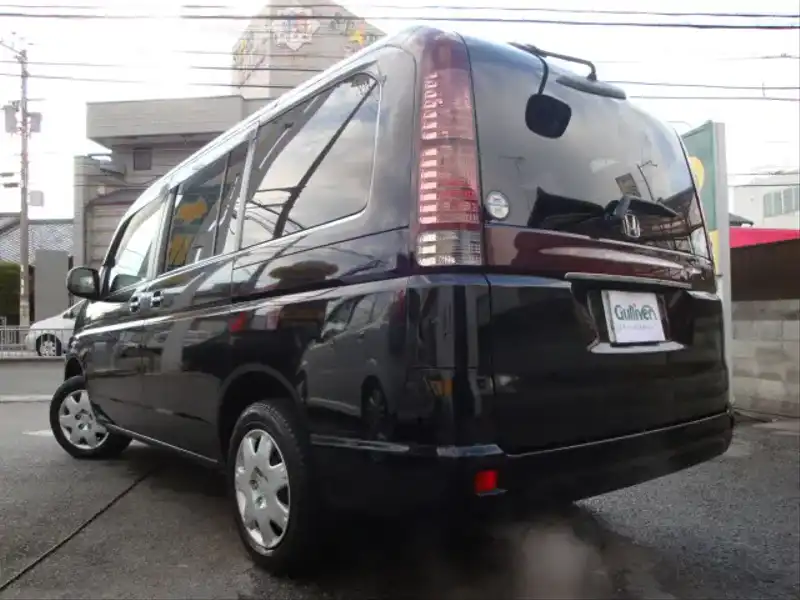 10024708 | カタログ画像：ステップワゴン（STEPWAGON） ハッピーエディション 2004年11月 CBA-RF3 2000cc ナイトホークブラック・パール 外装