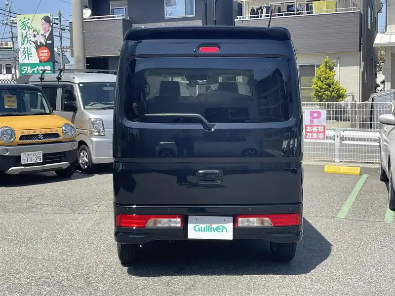 カタログ画像：エブリイワゴン（EVERY WAGON） ＰＺターボスペシャル 標準ルーフ 2024年2月 3BA-DA17W 660cc ブルーイッシュブラックパール３ 燃費15.1km / l バック