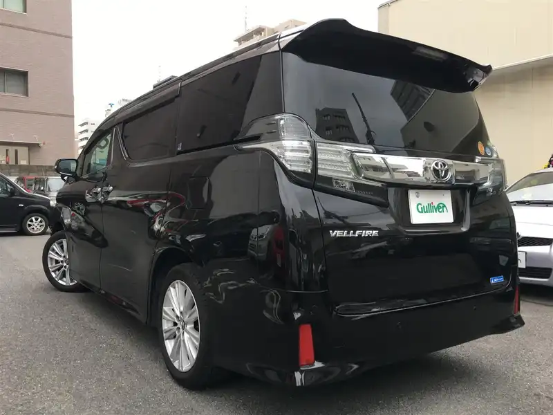 カタログ画像：ヴェルファイア（VELLFIRE） ２．５Ｚ 2015年1月 DBA-AGH30W 2500cc バーニングブラッククリスタルシャインガラスフレーク 燃費11.6km / l バック