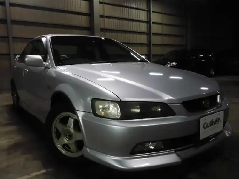 アコード（ホンダ）２．０ＶＴＳ GF-CF4(2001328) の画像 | 中古車のガリバー