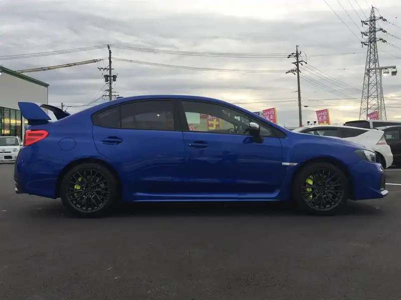 カタログ画像：ＷＲＸ ＳＴＩ（WRX STI） ＳＴＩ 2018年6月 CBA-VAB 2000cc ＷＲブルー・パール 燃費9.4km / l 外装