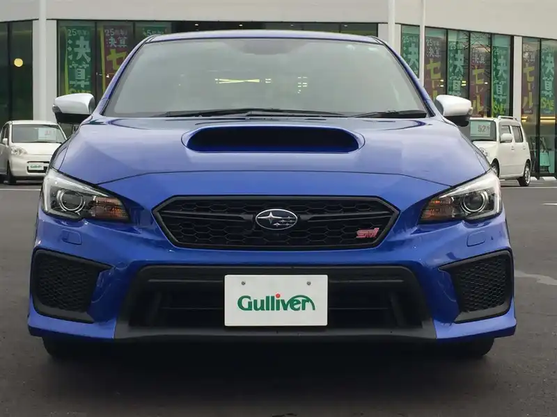 カタログ画像：ＷＲＸ ＳＴＩ（WRX STI） ＳＴＩ 2018年6月 CBA-VAB 2000cc ＷＲブルー・パール 燃費9.4km / l フロント