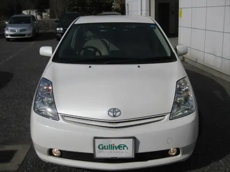 カタログ画像：プリウス（PRIUS） Ｇツーリングセレクション 2004年4月 DAA-NHW20 1500cc ホワイトパールクリスタルシャイン 燃費30.0km / l  フロント