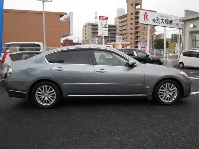 カタログ画像：フーガ（FUGA） ３５０ＧＴスポーツパッケージ 2006年5月 CBA-PY50 3500cc スパークリングシルバー（Ｍ）orブリリアントシルバー（Ｍ） 燃費9.2km / l  外装