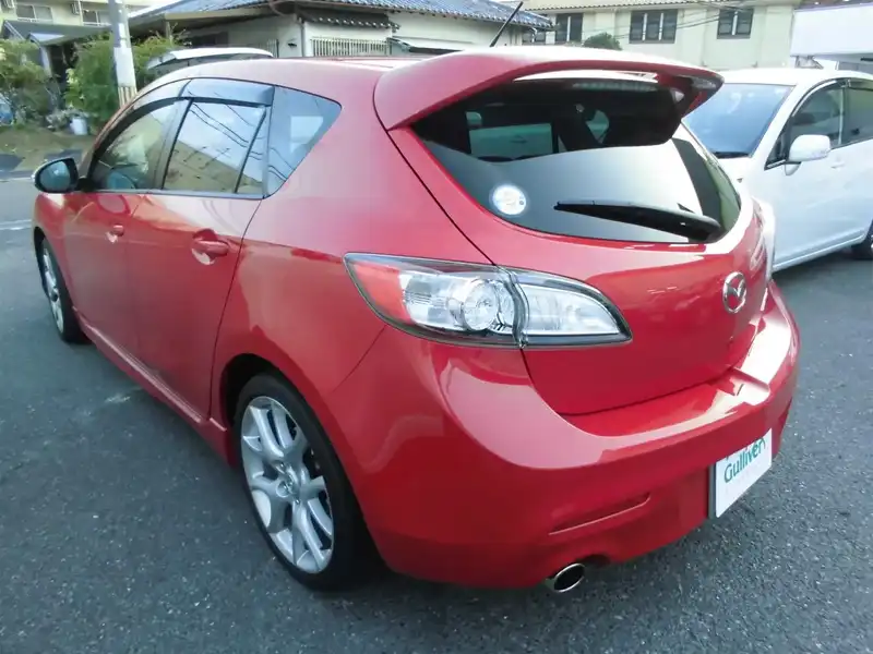 カタログ画像：マツダスピードアクセラ（MAZDA SPEED AXELA） ベースグレード 2009年6月 DBA-BL3FW 2300cc ベロシティレッドマイカ 燃費10.0km / l バック