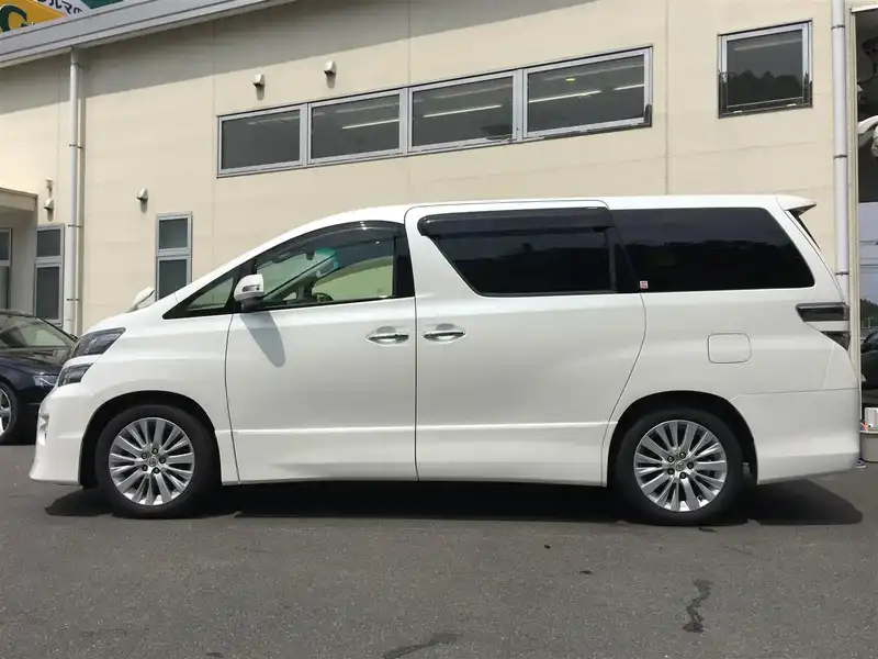 カタログ画像：ヴェルファイア（VELLFIRE） ２．４Ｚ Ｇエディション 2014年4月 DBA-ANH25W 2400cc ホワイトパールクリスタルシャイン 燃費10.2km / l 外装