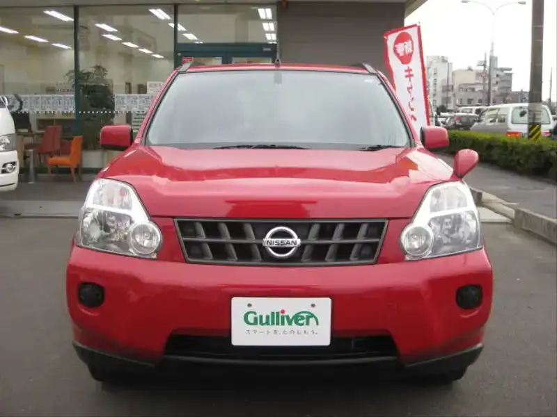 カタログ画像：エクストレイル（X-TRAIL） ２０Ｘt 2009年4月 DBA-NT31 2000cc バーニングレッド 燃費13.2km / l  フロント