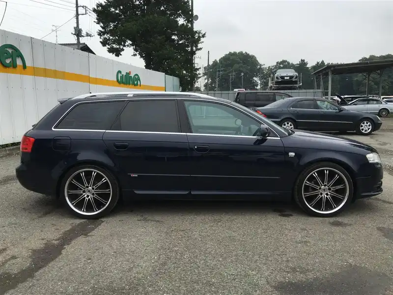 カタログ画像：Ａ４アバント（A4 AVANT） ２．０ 2005年9月 GH-8EALT 2000cc モロブルーパールエフェクト 燃費10.8km / l  外装