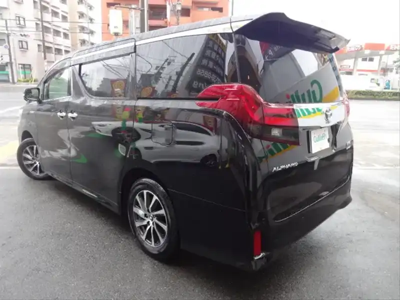 カタログ画像：アルファードハイブリッド（ALPHARD HYBRID） ハイブリッドＳＲ Ｃパッケージ 2015年1月 DAA-AYH30W 2500cc ブラック 燃費18.4km / l バック