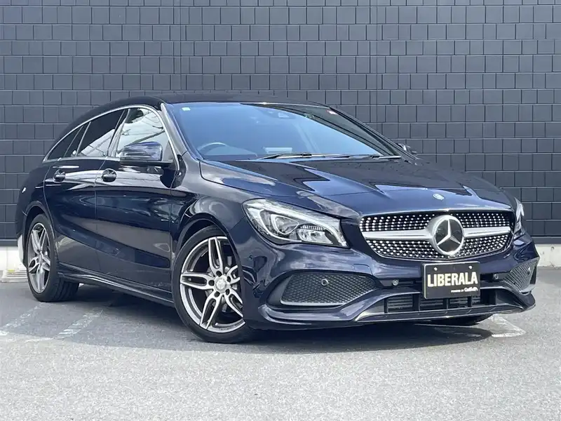 メルセデス・ベンツのブルー系（青）の中古車を検索｜【中古車の