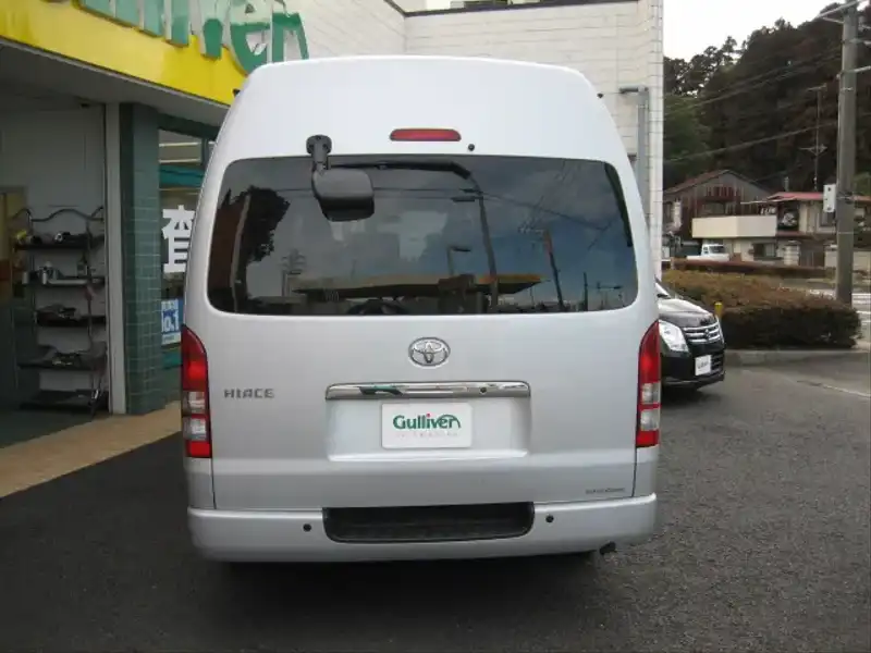 カタログ画像：ハイエースバン（HIACE VAN） ＤＸ ＧＬパッケージ仕様車 2007年8月 ADF-KDH221K 3000cc シルバーマイカメタリック 燃費11.0km / l  バック