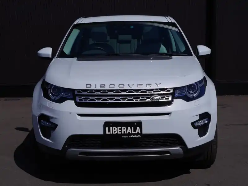 カタログ画像：ディスカバリースポーツ（DISCOVERY SPORT） ＨＳＥ 2015年12月 CBA-LC2A 2000cc フジ・ホワイトorユーロン・ホワイト 燃費10.3km / l フロント