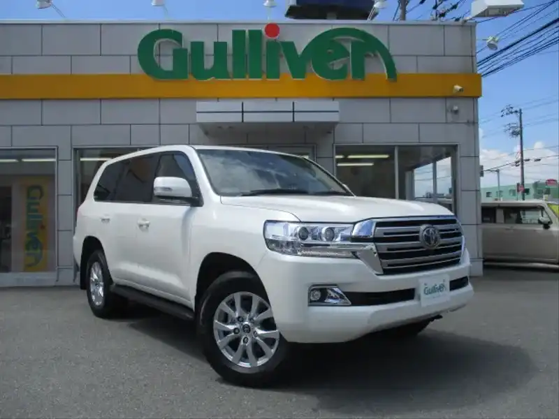 カタログ画像：ランドクルーザー（LAND CRUISER） ＡＸ Ｇセレクション 2015年8月 CBA-URJ202W 4600cc ホワイトパールクリスタルシャイン 燃費6.7km / l メイン