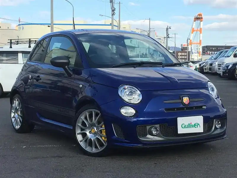 カタログ画像：アバルト５９５（ABARTH 595） コンペティツィオーネ スコルピオ 2015年11月 ABA-312141 1400cc ブルーメタリザード 燃費14.5km / l メイン