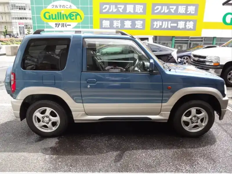 カタログ画像：パジェロミニ（PAJERO MINI） ＶＲ－Ｓ 2005年1月 TA-H58A 660cc ミディアムブルーマイカ／ミディアムシルバーメタリック・２トーン 外装