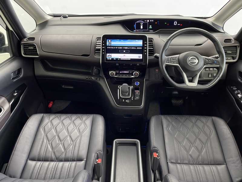 カタログ画像：セレナ（SERENA） オーテック スポーツスペック 2020年8月 5AA-GC27 2000cc ブリリアントホワイトパール（３Ｐ）orブリリアントホワイトパール（３Ｐ）／ダイヤモンドブラック（Ｐ）２トーン 燃費13.2km / l 内装